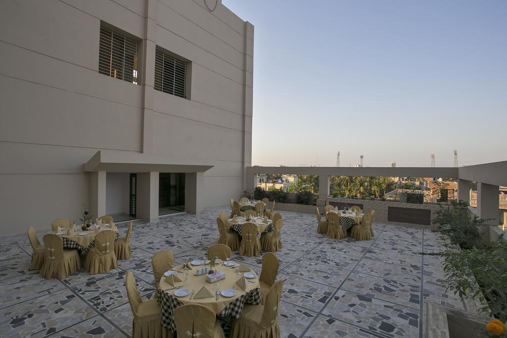 Nirvana Inn Sylhet Esterno foto