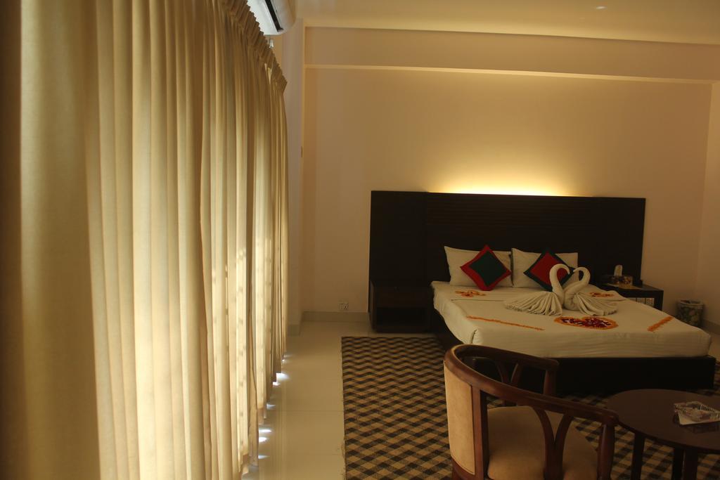 Nirvana Inn Sylhet Esterno foto