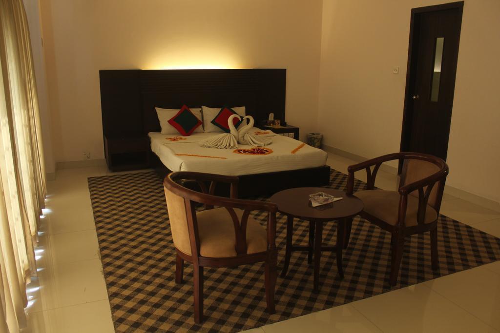 Nirvana Inn Sylhet Esterno foto